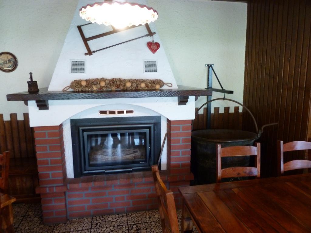 Albergo Miramonti Dependance Asiago Esterno foto