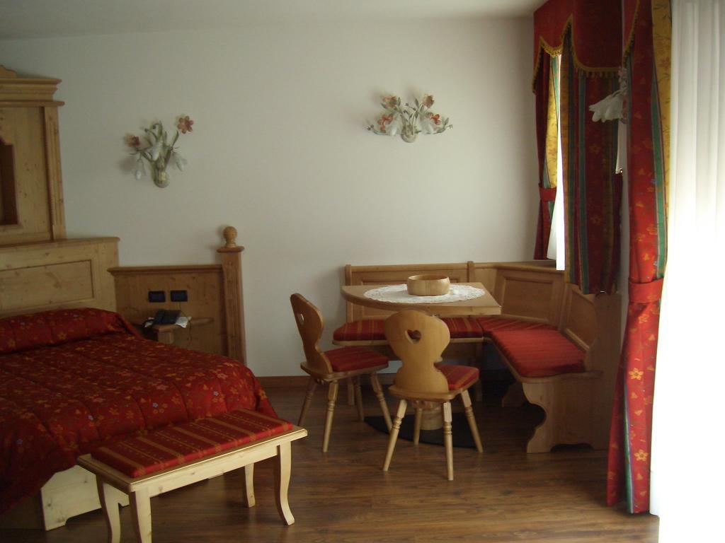Albergo Miramonti Dependance Asiago Camera foto