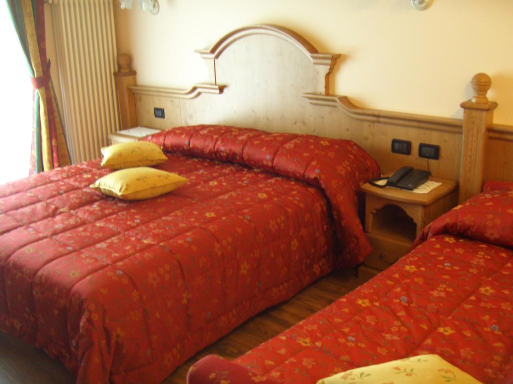 Albergo Miramonti Dependance Asiago Camera foto
